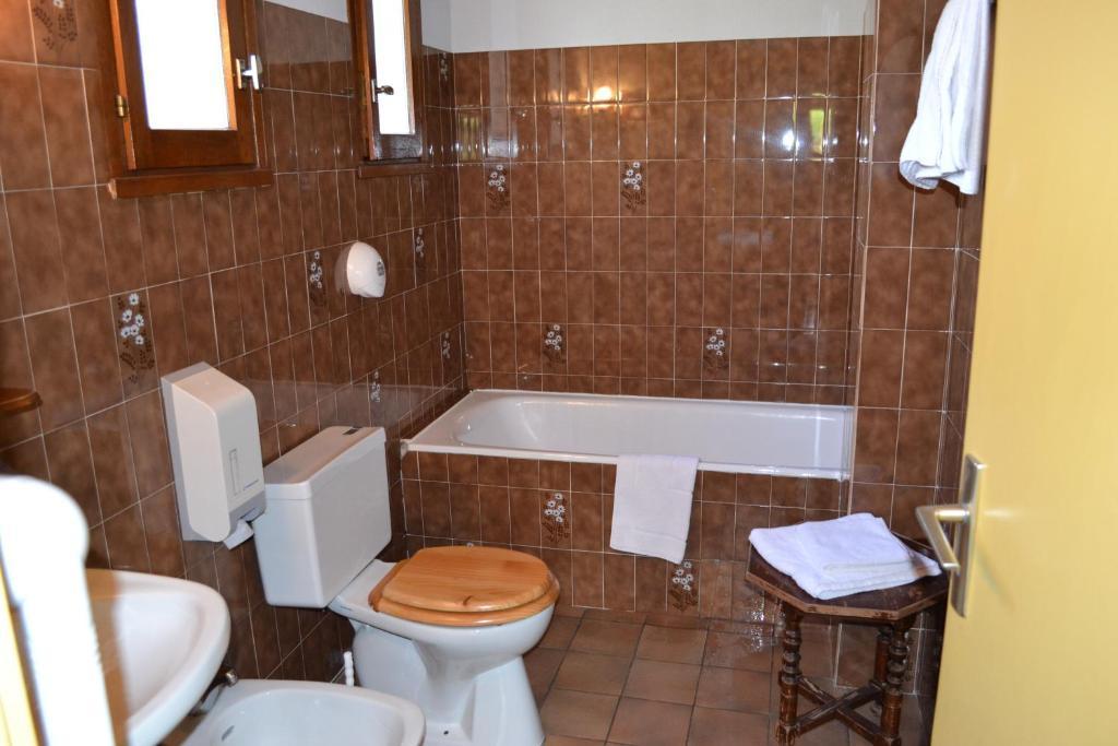 Hotel Restaurant Davat Brison-Saint-Innocent الغرفة الصورة