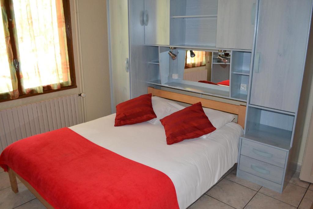 Hotel Restaurant Davat Brison-Saint-Innocent الغرفة الصورة